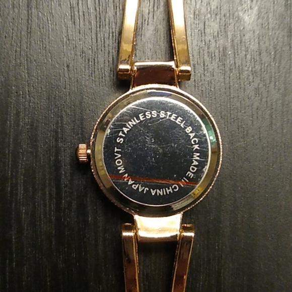 Rose Gold fashion Watch - Picture 5 of 5